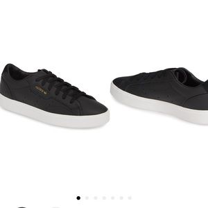 Black Sleek Leather Sneaker